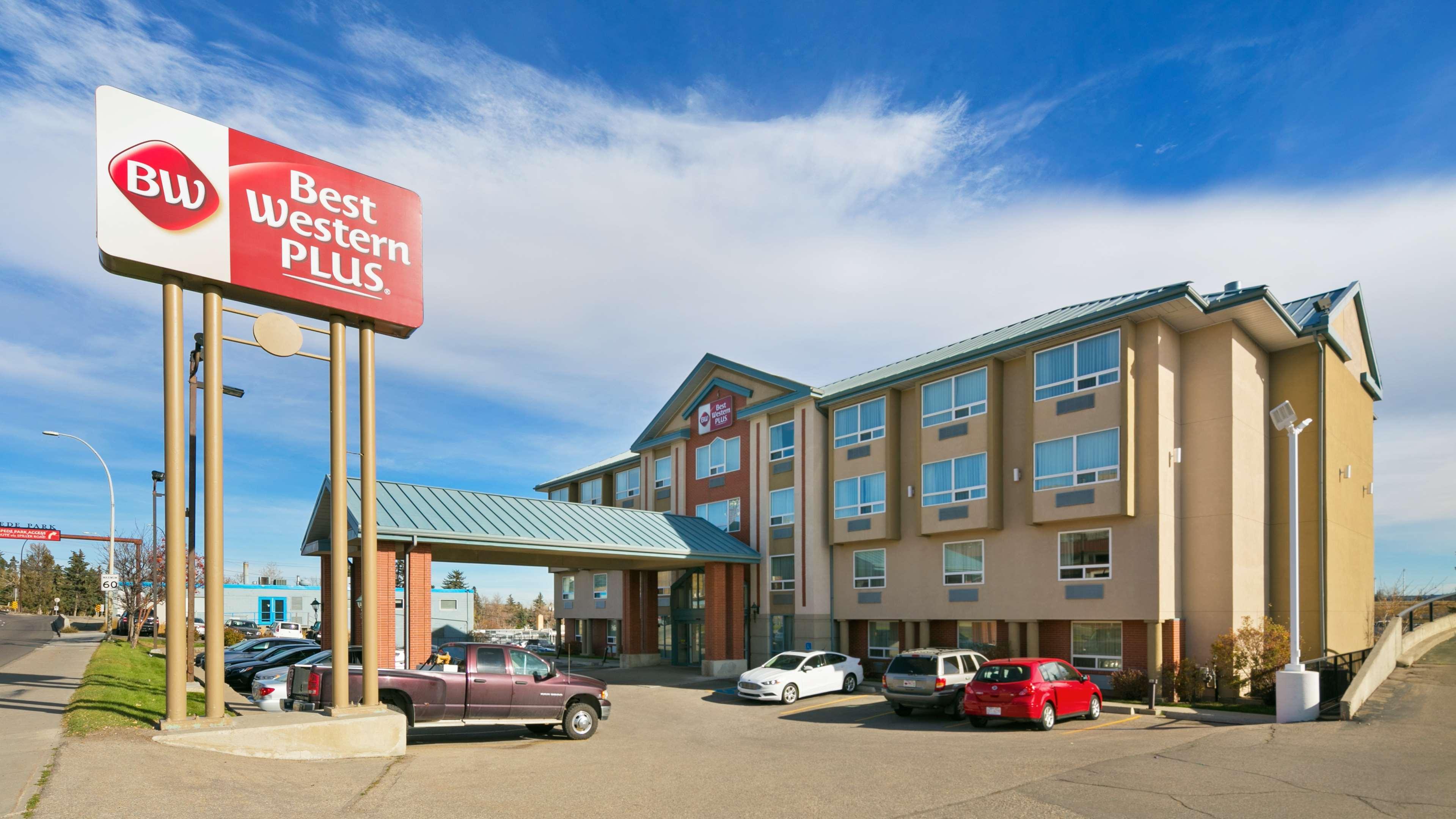 Best Western PLUS Calgary Centre Inn Exterior foto