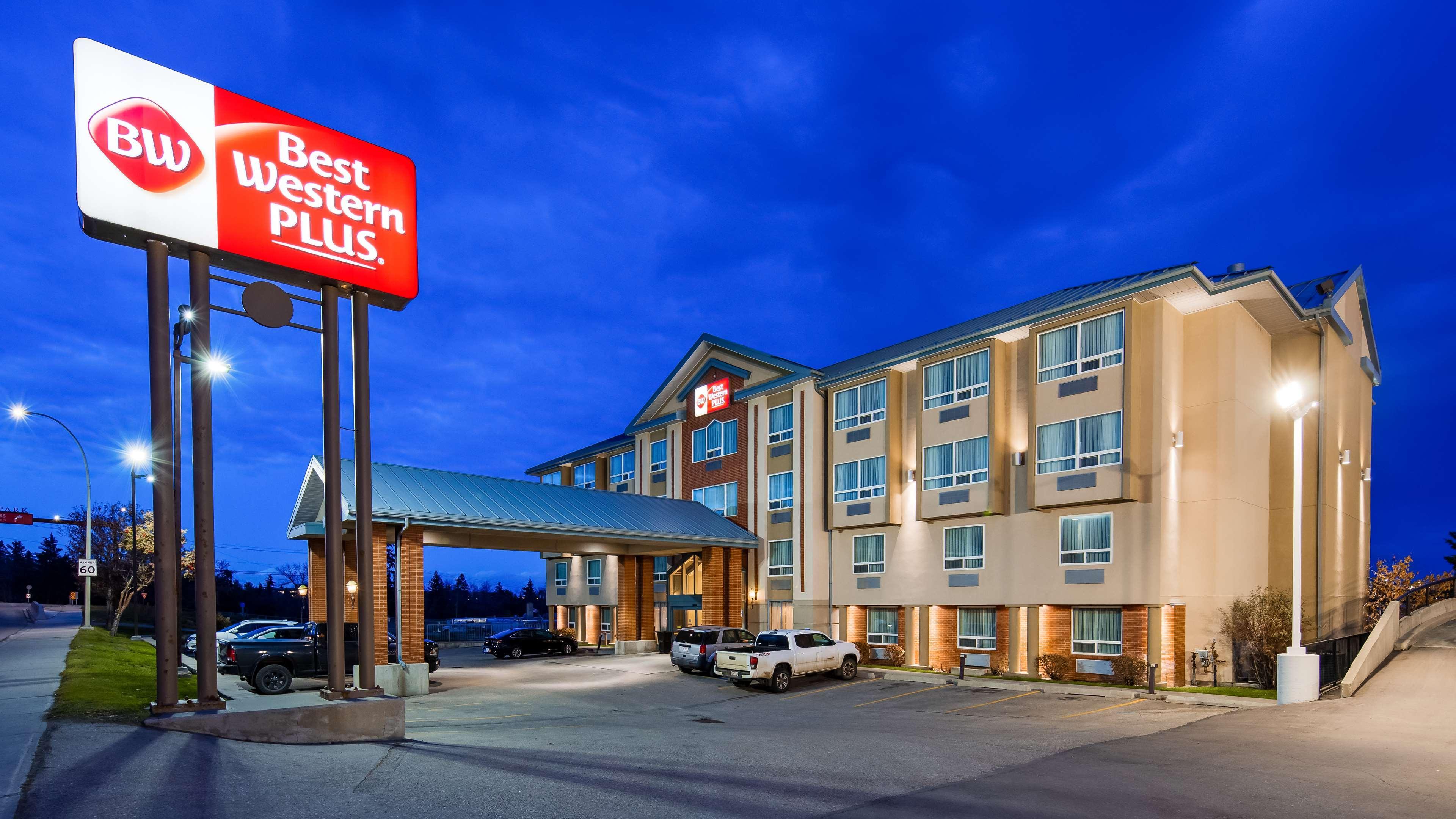 Best Western PLUS Calgary Centre Inn Exterior foto